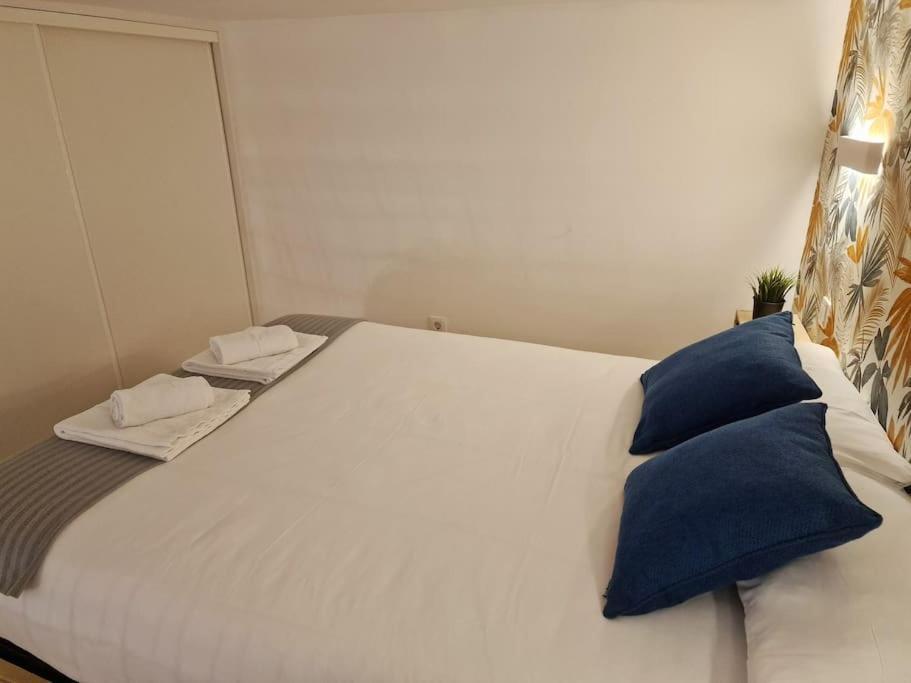 Mediodia Chica Apartamento Tipo Loft En La Latina Διαμέρισμα Μαδρίτη Εξωτερικό φωτογραφία