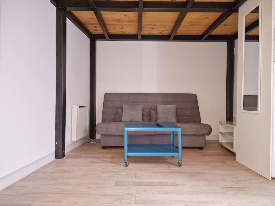 Mediodia Chica Apartamento Tipo Loft En La Latina Διαμέρισμα Μαδρίτη Εξωτερικό φωτογραφία