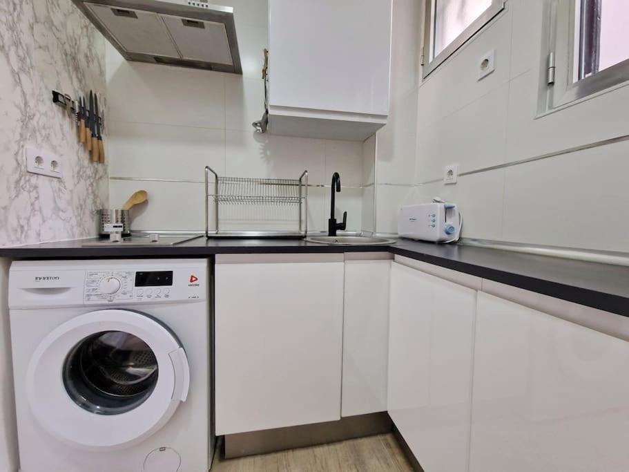 Mediodia Chica Apartamento Tipo Loft En La Latina Διαμέρισμα Μαδρίτη Εξωτερικό φωτογραφία