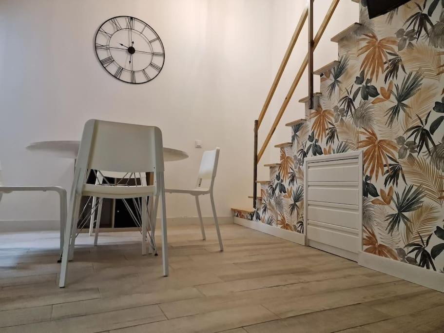 Mediodia Chica Apartamento Tipo Loft En La Latina Διαμέρισμα Μαδρίτη Εξωτερικό φωτογραφία